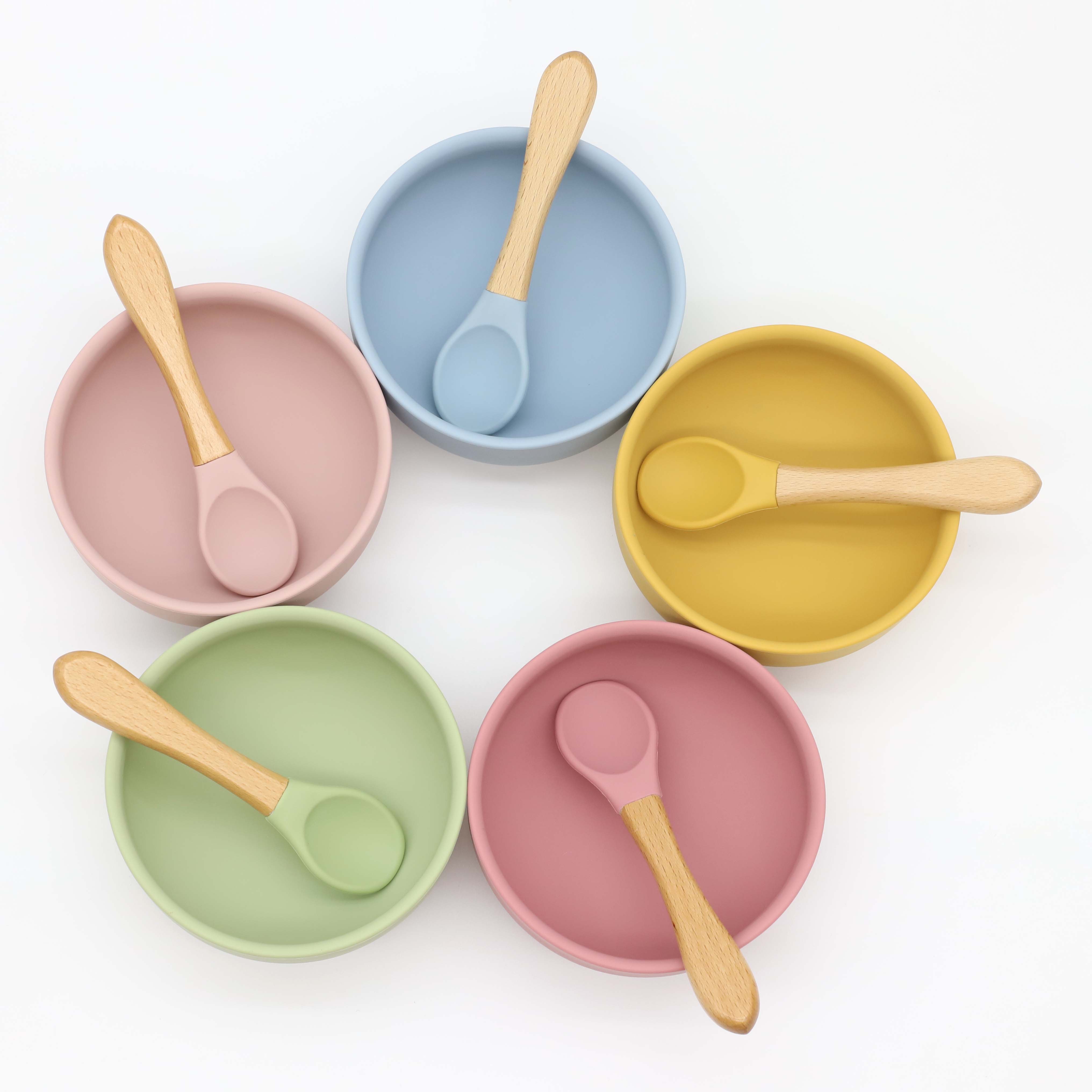 Silicone bowl with suction cup - đánh giá và giá Baby Food Diary